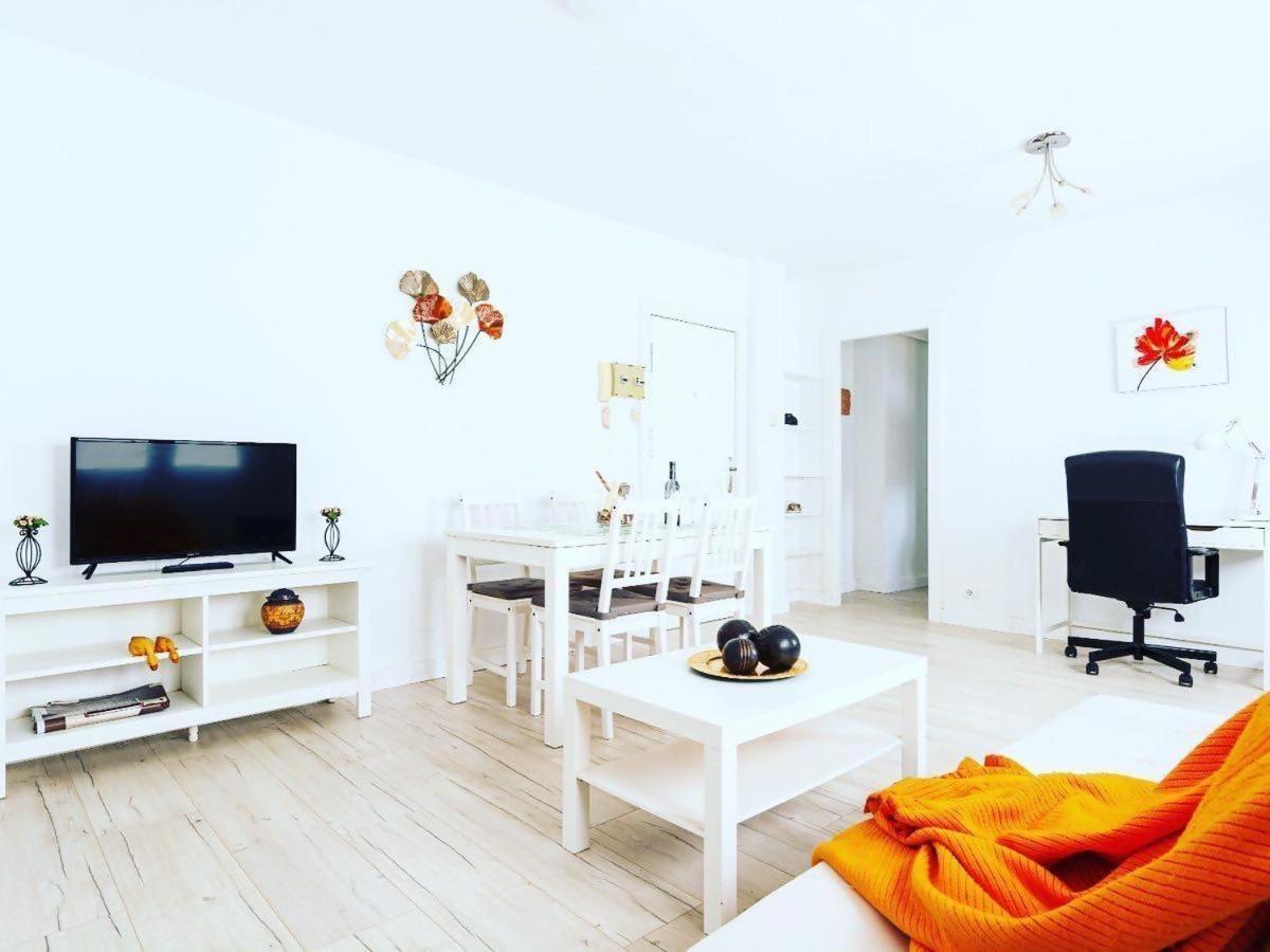 Silencioso Muy Luminoso Y Familiar Apartman Zaragoza Kültér fotó